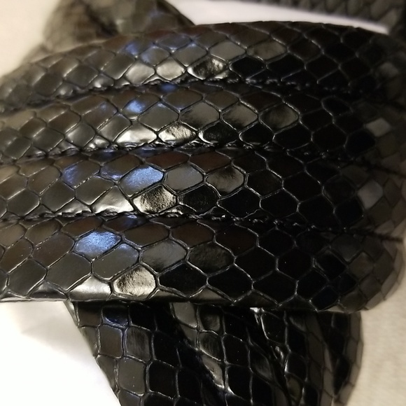 Michel Kors black snake print leather platform shoes. - Picture 5 of 7